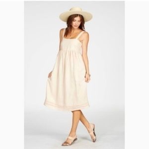 NWT Knot Sisters Stella Peasant Dress in shell